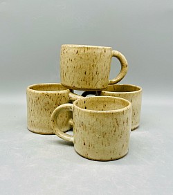 Simple cups